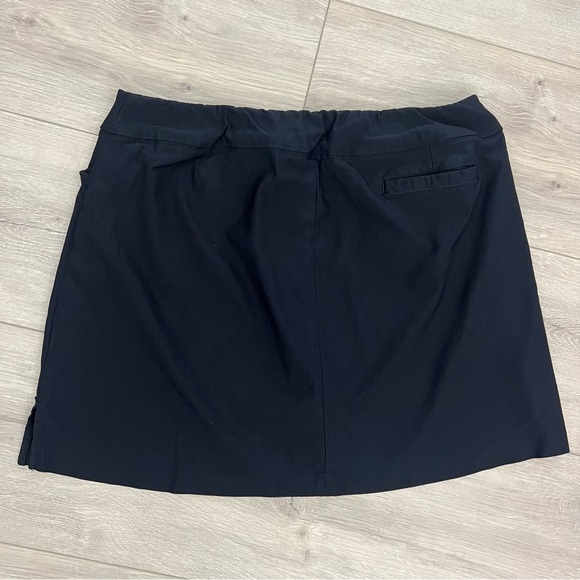 Lady Hagen Size 16 black skort with back patch pocket Stretch Golf - Picture 8 of 8
